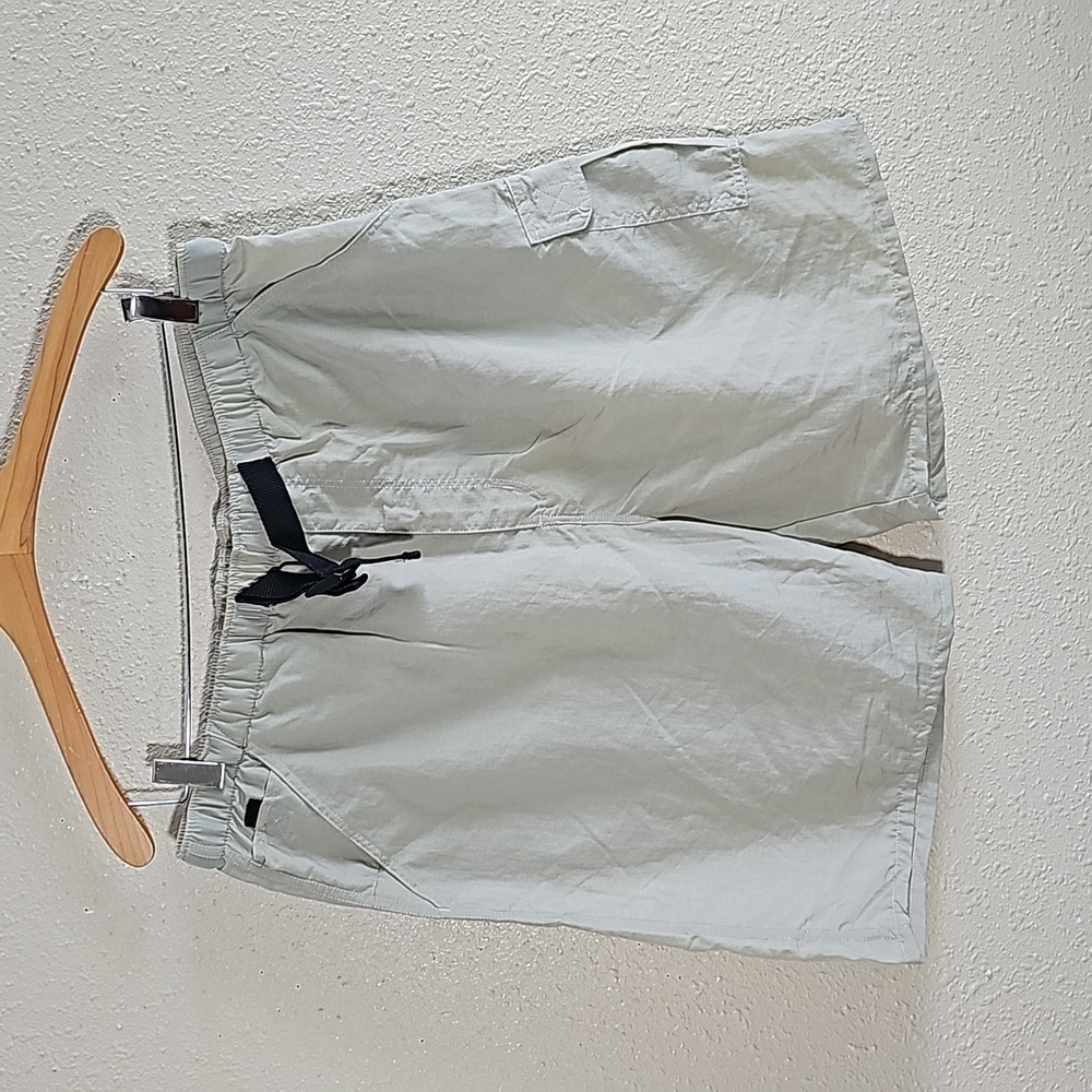 Walt Disney World Cargo Short.
